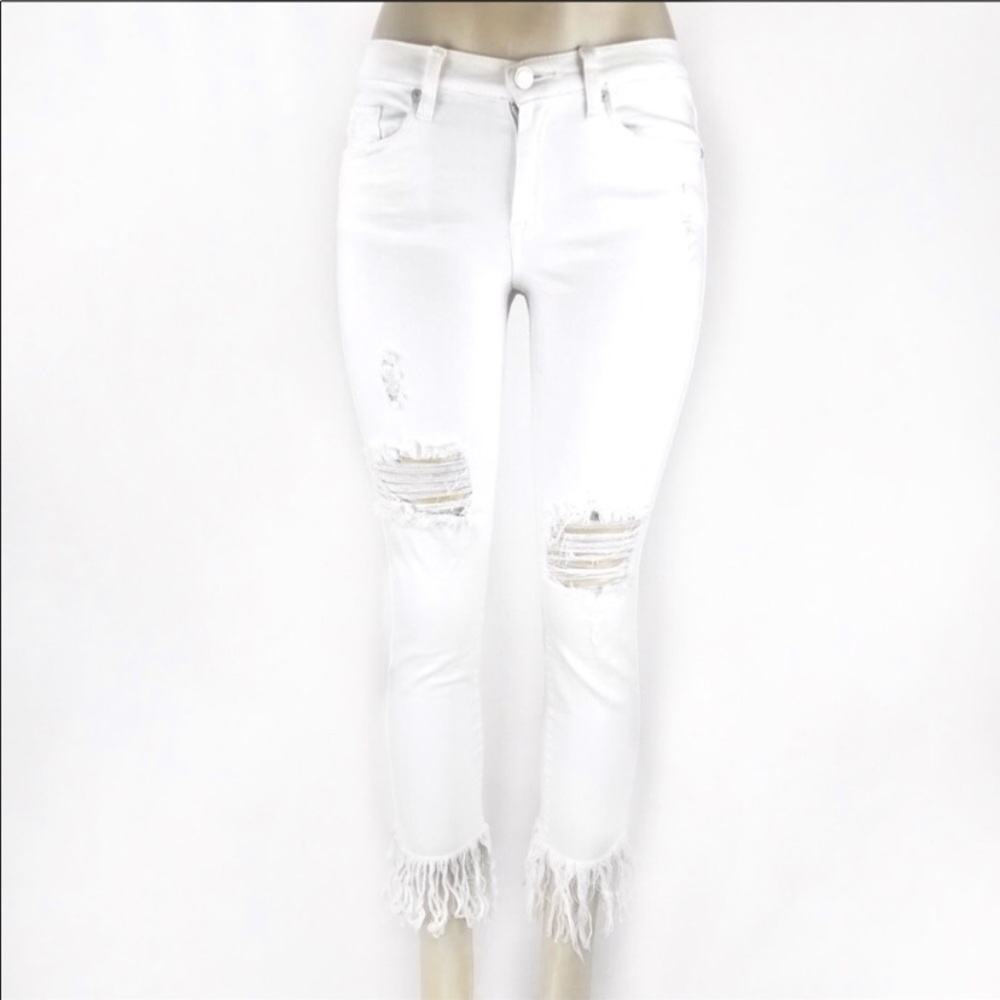 BlankNYC cropped girlfriend jeans